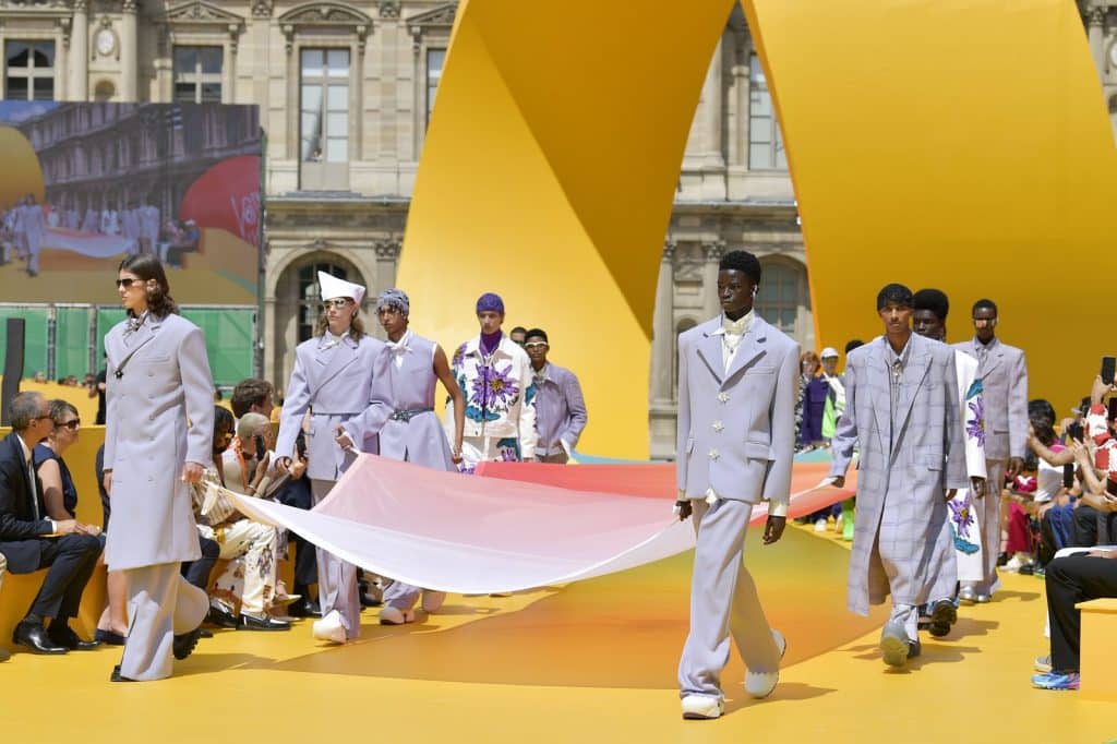 Tout savoir sur le défilé homme Louis Vuitton printemps-été 2023