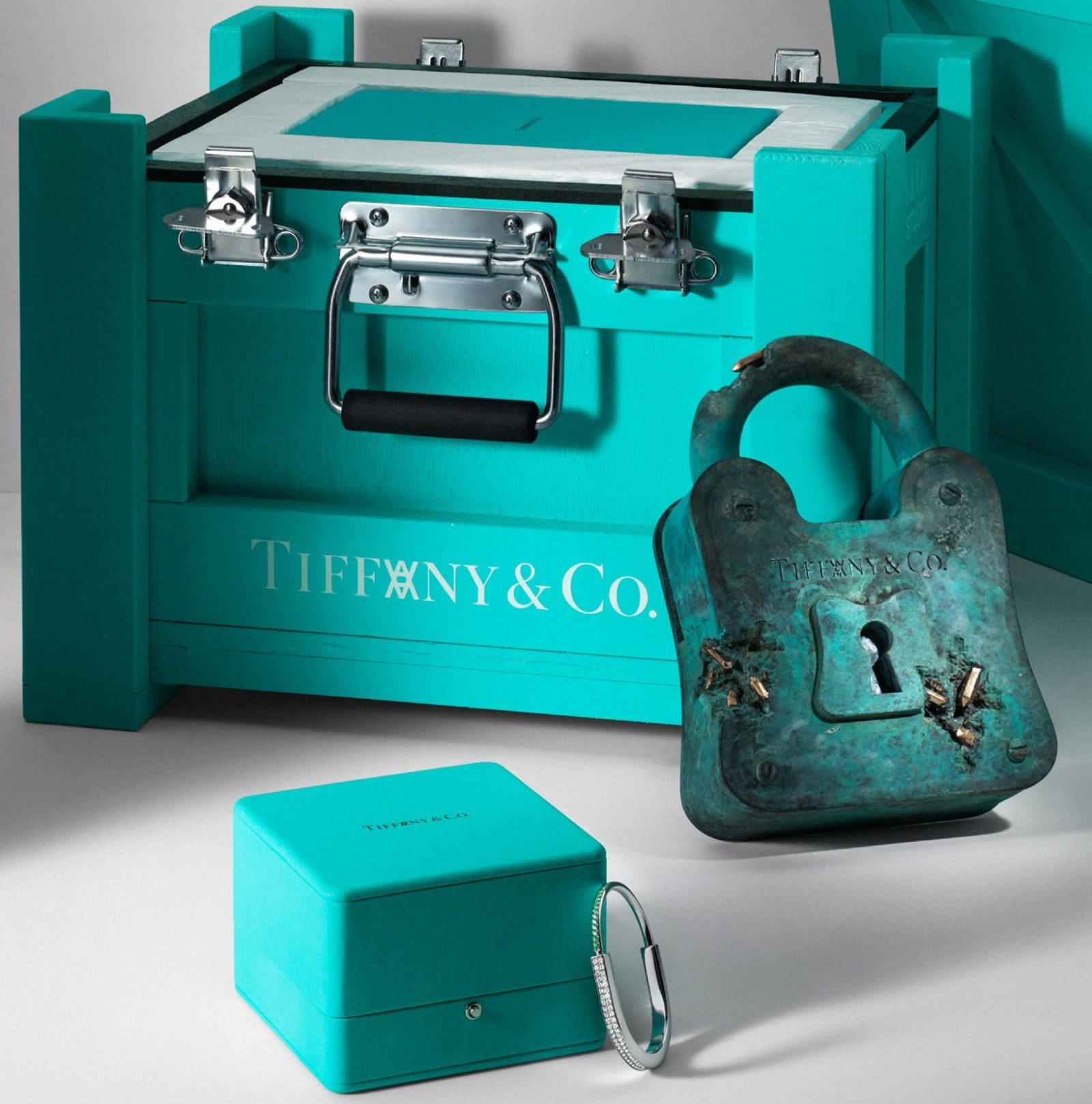 Tiffany & Co. Has Transformed Their Iconic Shopping Bag Into