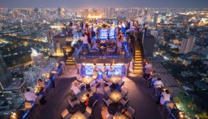 Le Moon bar au 61ème étage du Banyan Tree Hôtel.